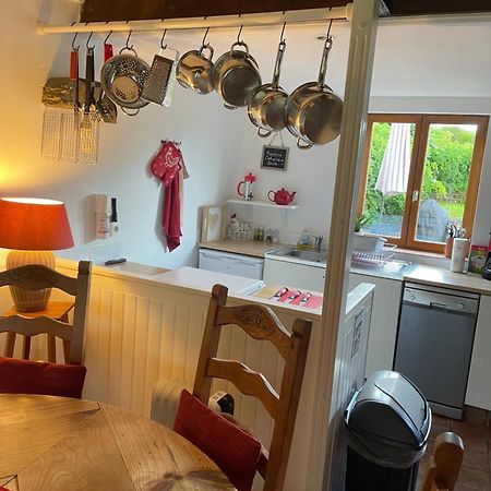 La Cahudiere Saint-Martin-de-Landelles ภายนอก รูปภาพ